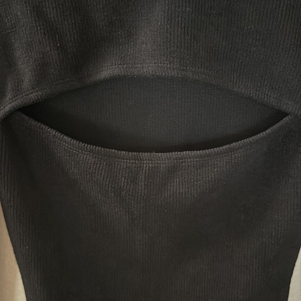 NEW Lovers and Friends Black Viana Long Sleeve Top Size XXS NWT - Picture 10 of 14